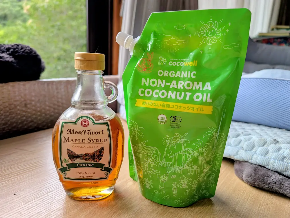 ここウェルのココナッツオイルとオーガニックメープルシロップ